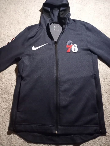 Nike NBA Philadelphia 76ers Sixers Therma Flex Showtime Warmup Jacket Mens M Cover