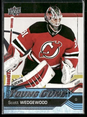 Scott Wedgewood Young Guns 2016-17 Upper Deck RC #492 New Jersey Devils Foto 1 de 2