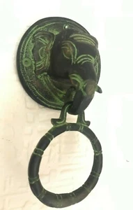 Antique Vintage Elephant Door Knocker Victorian Towel Hanger  16 X 9 cm - Picture 1 of 6