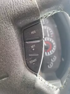 2002 Ford Explorer Steering Wheel Switches Cruise Control - Picture 1 of 2