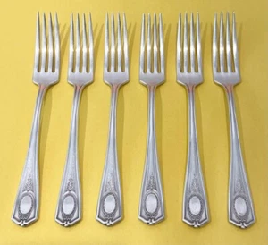 Antica ONEIDA COMMUNITY placcato argento modello LOUIS XVI 7 FORCHETTE DA PRANZO 1/8" ~ (6) - Foto 1 di 3