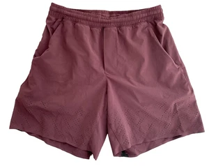 Lululemon Pacebreaker Shorts Medium Maroon Gym Lightweight 7” Mens Active - Picture 1 of 11