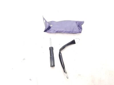 Kit de herramientas y bolsa Honda CTX700 N 2014 Foto 1 de 4