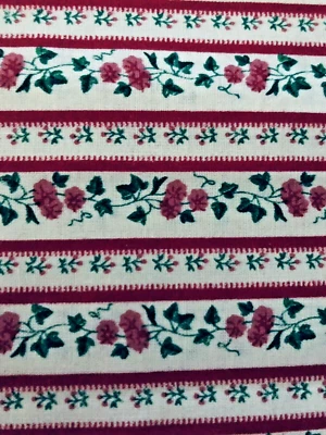 VTG `91 Fabric Traditions Morning Glories & Ivy Floral Red Stripe   45" X 60" - Image 1 of 4
