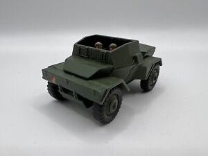 Vintage DINKY TOYS No 673 Army SCOUT CAR - Military Diecast Model with Driver