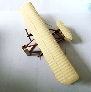 Hallmark Legends in Flight - Wright Flyer - Plastic - Limited Edition - Picture 1 of 5