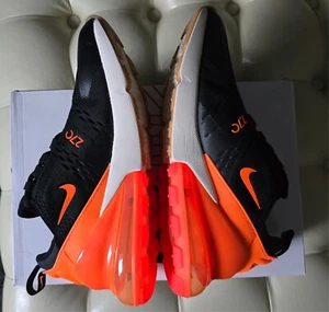 Size 8 - Nike Air Max 270 Black Bright Crimson - Picture 1 of 6