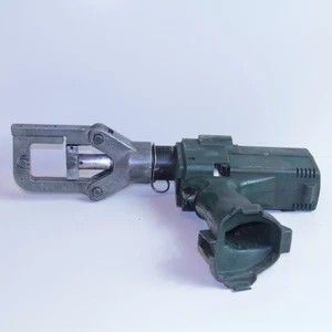 Greenlee Gator Pro CCX / ECCX Copper Cable Crimper – No Battery - Picture 1 of 4