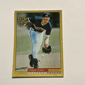 Chipper Jones 1994 Score Gold Rush Parallel #572 Atlanta Braves - Picture 1 of 2
