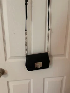 Michael Kors TINA 35F7ST4C1L Black Leather SM Clutch New - Picture 1 of 5