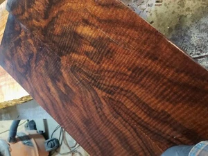 Walnut Claro Exotic guitar top wood or bass figured wood 4 luthier - Picture 1 of 2