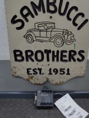 Mercedes Benz E350 2010-2012 módulo puerta delantera lado conductor: 2129004202 Foto 1 de 4