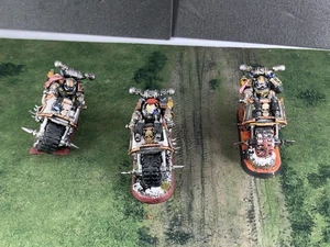 Warhammer 40K Chaos Marines Bikes Biker Biker x3 bemalt Lot 2 - Bild 1 von 3