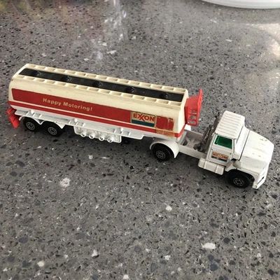 B476-MATCHBOX SUPERKINGS K-16 FORD LTS PETROL TANKER.'EXON' - Image 1 of 4