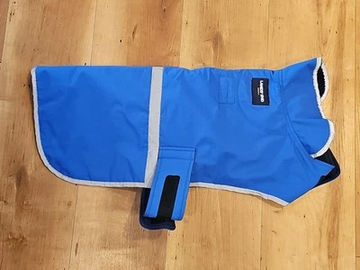 Lands’ End Size MEDIUM Dog Raincoat Coat Squall Fleece Lined Jacket Blue - Image 1 of 4