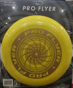 Sun Traders Pro Disc Flyer Frizbee Outdoor Games Golf Yellow 165 Gram - Picture 1 of 2