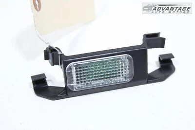 2017-2021 AUDI A4 QUATTRO B9 FRONT LEFT DRIVER SIDE SEAT COURTESY LIGHT LAMP OEM - Image 1 of 4