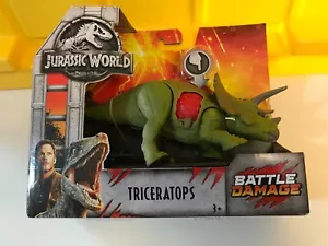 Jurassic World Battle Damage Triceratops Dinosaur Figure Toy NIB - Picture 1 of 2