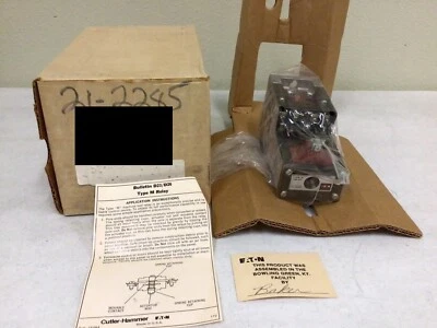 NEW, EATON / CUTLER HAMMER D26MR402 TYPE M RELAY 600V W/LATCH, SERIES A3 - Image 1 of 4