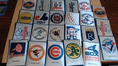 Lote de 23 adesivos de beisebol vintage diferentes da MLB 1977 7-11 Iron-on - Imagem 1 de 2