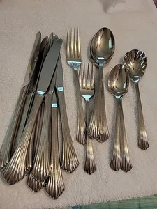 Royal Gallery Arcadia Stainless Steel Flatware Lot - Picture 1 of 3