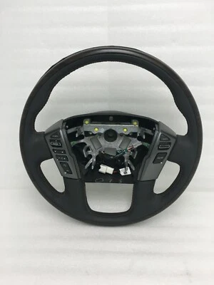  Nissan Titan 2016 2017 2018 volante cuero madera  Foto 1 de 4