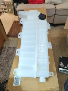 Volvo Coolant Tank Reservoir Fit 2008 - 2018 Mack CXN CHU CXU Volvo Truck - Picture 1 of 6