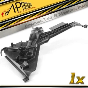Radiator Expansion Coolant Tank Mounting Plate for BMW X3 E83 04-10 Auto Trans - Foto 1 di 8