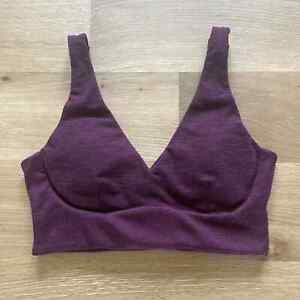 Victoria's Secret Sports Bra Sz Small Padded V Neck Purple Soft Cut Out