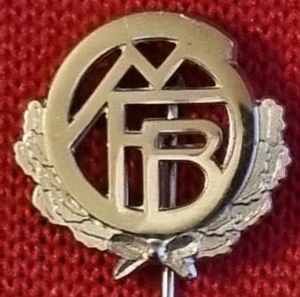 FC BAYERN MÜNCHEN DANK f. 20 Jahre Mitgliedschaft EHRENNADEL FCBM silber SAMMLER - Bild 1 von 4