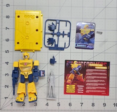 Blokees 变形金刚大黄蜂闪耀破碎宇宙 03 可动人偶 — 第 1/2 张图片