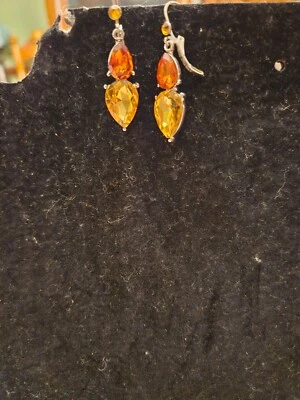 Pendientes Kirk's Folly Otoño Fascinación tono plateado. Nuevo con etiquetas Foto 1 de 3