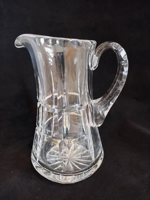 Lindo Jarro de Cristal Pequeno Padrão Xadrez 10 oz 5,75" de Altura   - Imagem 1 de 4