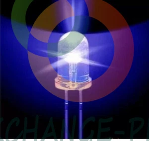 200 pezzi NUOVA F5 5mm blu rotonda super luminosa luce led lampada led - Foto 1 di 2