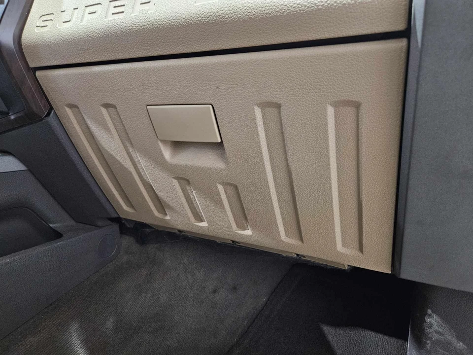 2011 - 2016 Ford F250SD Adobe-5A Glove Box Storage Compartment Foto 1 de 1