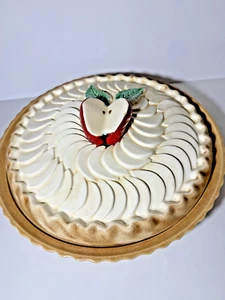Vintage Made in Portugal Ceramic Apple Pie Dish With Lid 11" Two Piece Set - Picture 1 of 7