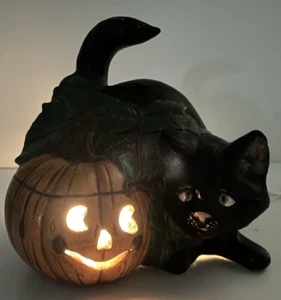 Vintage Light Up Ceramic Halloween Black Cat With Pumpkin Jack O Lantern 5" - Picture 1 of 7