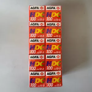 Paquete de 10 unidades Agfa HDC 100 ISO 12 + 3 exposiciones 35 mm película a color caducada 05/1999 NUEVO - Imagen 1 de 3