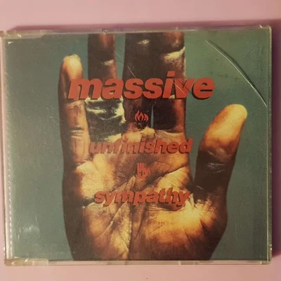 MASSIVE ATTACK Unfinished Sympathy  VG/VG+ (MCD) - Bild 1 von 3