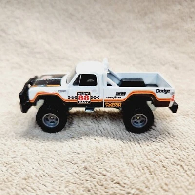 Dodge Power Wagon 1980 diecast 4x4. Suelto. 1:64. Hotwheels. Foto 1 de 4