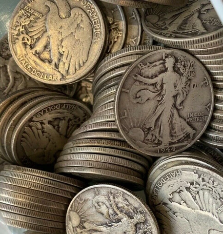 (1) 1940-1947 P/D/S Walking Liberty Half Dollar Random FACE 90% Silver Bulk Lot Cover