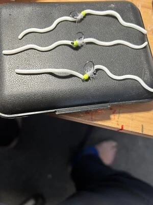 Squimy Worm Flies  - Image 1 of 4