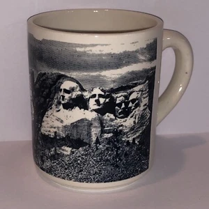 Vintage South Dakota Mt. Rushmore Coffee Tea Mug England Blue - Picture 1 of 8