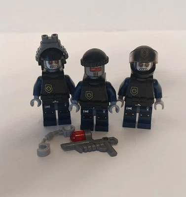 70808 LEGO Movie Robo Swat Super Secret Police 3 Minifigure Lot  - Image 1 of 4