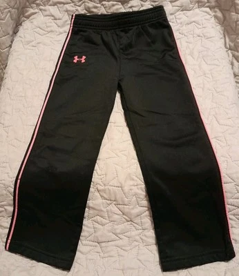 Pantalones deportivos Under Armour negros con rayas rosas talla 3T Foto 1 de 4