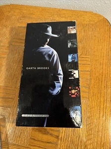 Garth Brooks The Limited Series (1998) 6-CD box set with book complete - Picture 1 of 3
