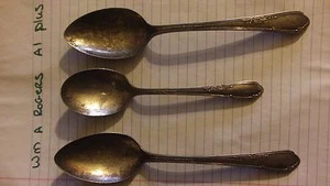 Lote 4 cucharas de té Wm Rogers Plus cucharón de salsa plateado surtido King Edwards - Imagen 1 de 9