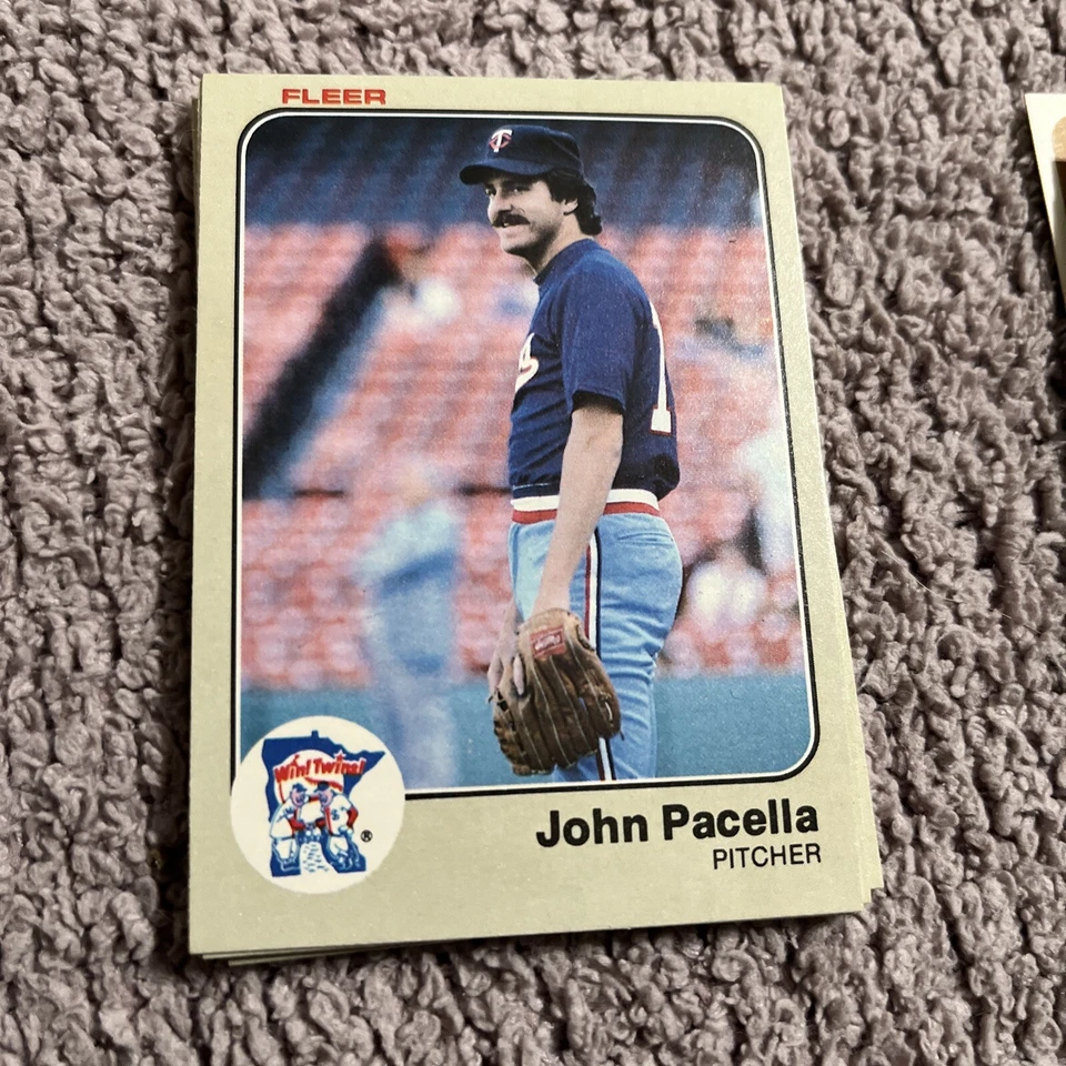 1983 Fleer Minnesota Twins Baseball Card #622 John Pacella - Image 1 of 1