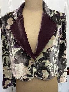 Decjuba Size 12 Velvet Floral Jacket - Picture 1 of 6