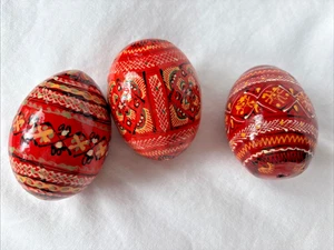 Pysanky Pisanki Hand Painted Ukrainian Wooden Easter Eggs - Lot of 3, Red Eggs - Picture 1 of 4